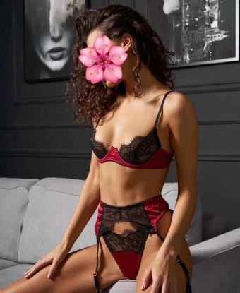 Вика, 24 года